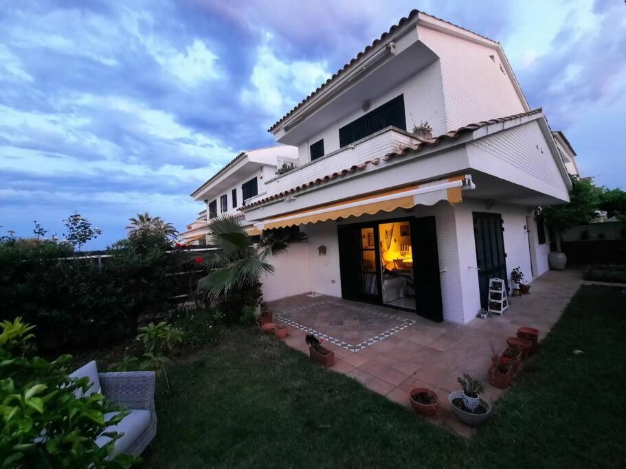 Cosy House With Garden Infront Of The Sea Daire Creixell Dış mekan fotoğraf